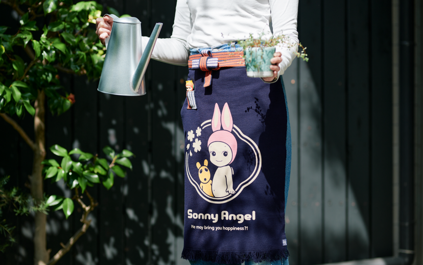 Sonny Angel x Anything Maekake Apron - Gift Ready